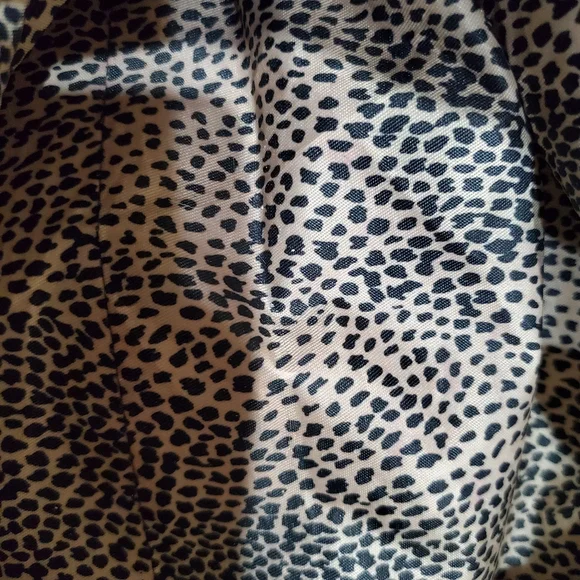 Beige Women's Shoulder Strap Purse - Picture 7 of 7